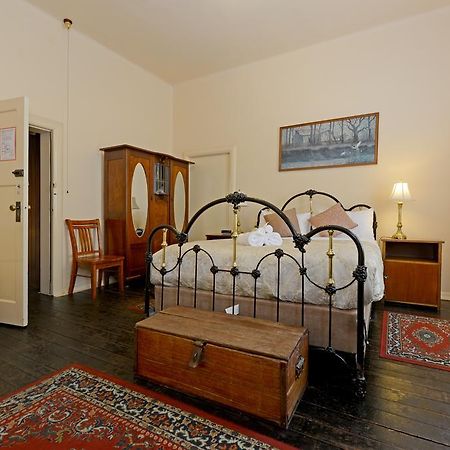 Edinburgh Gallery Bed & Breakfast Hobart Exterior foto