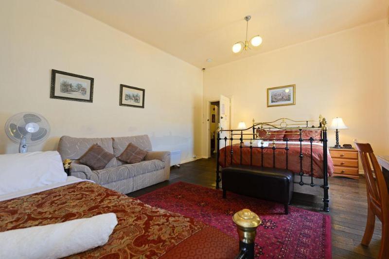 Edinburgh Gallery Bed & Breakfast Hobart Exterior foto