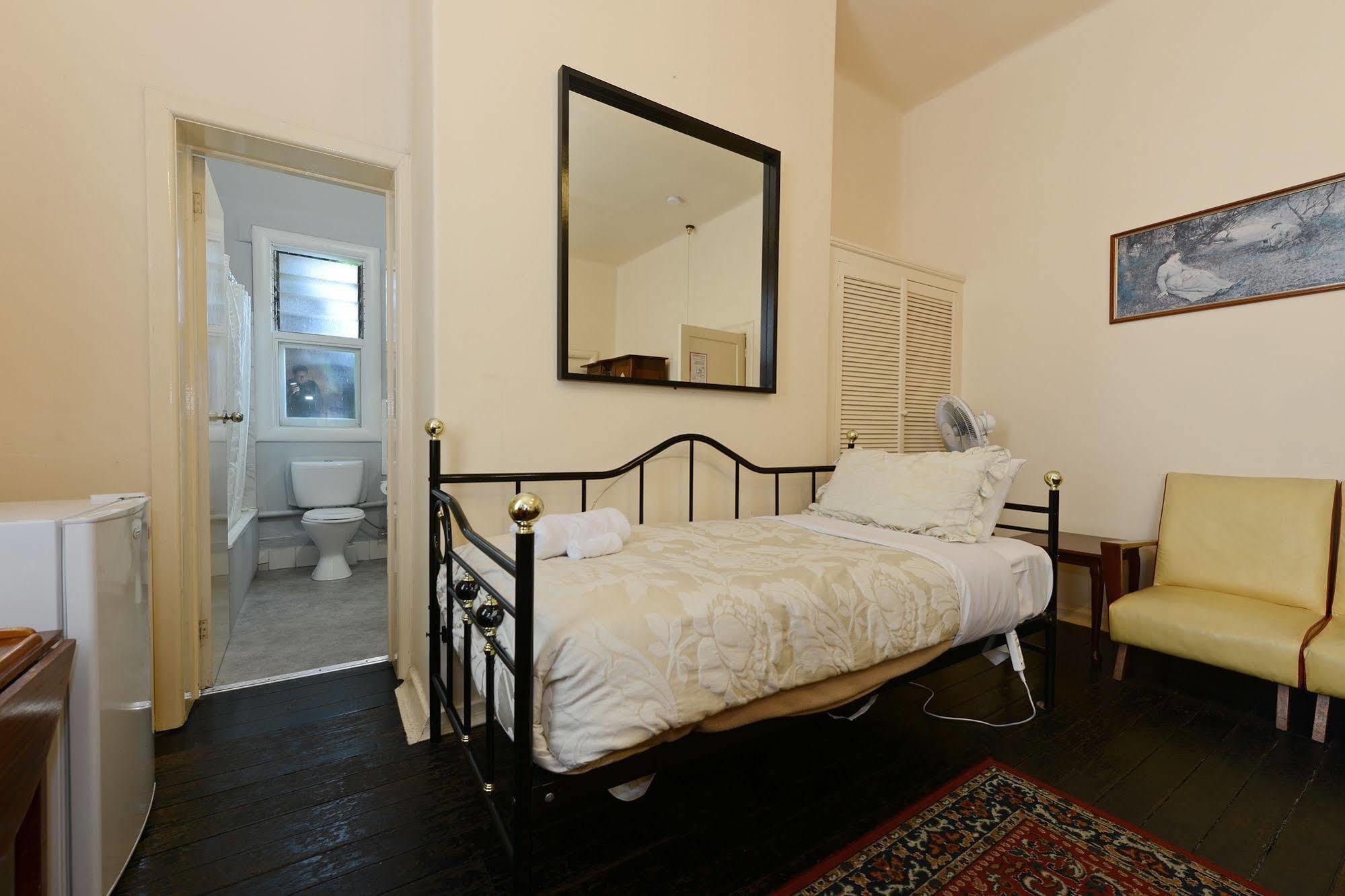 Edinburgh Gallery Bed & Breakfast Hobart Exterior foto